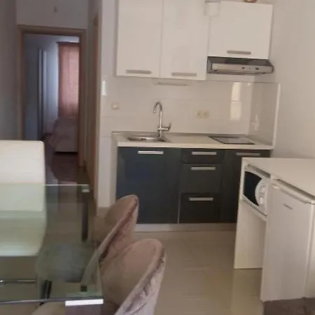 Cozy Garden With Terrace And Bbq Vodice