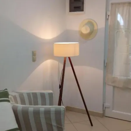 Cozy Garden With Terrace And Bbq Appartement *