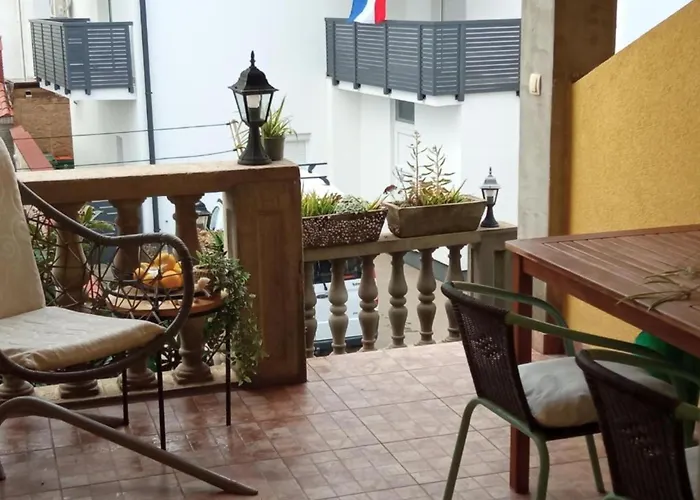 Cozy Garden With Terrace And Bbq