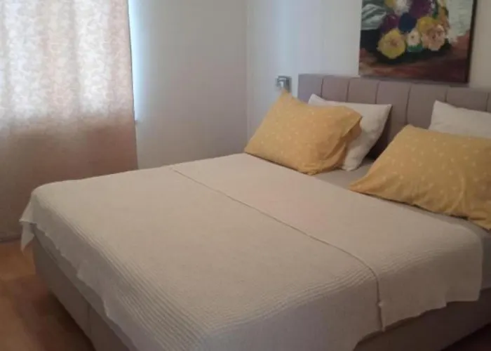 شقة Cozy Garden With Terrace And Bbq