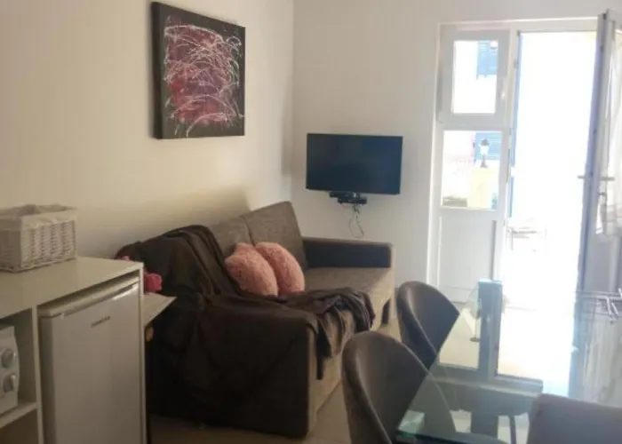 Cozy Garden With Terrace And Bbq * فوديس